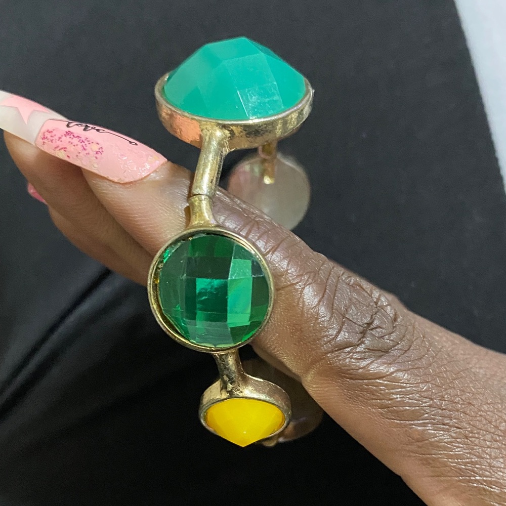 Vibrant Gemstone Bracelet in Green and Yellow